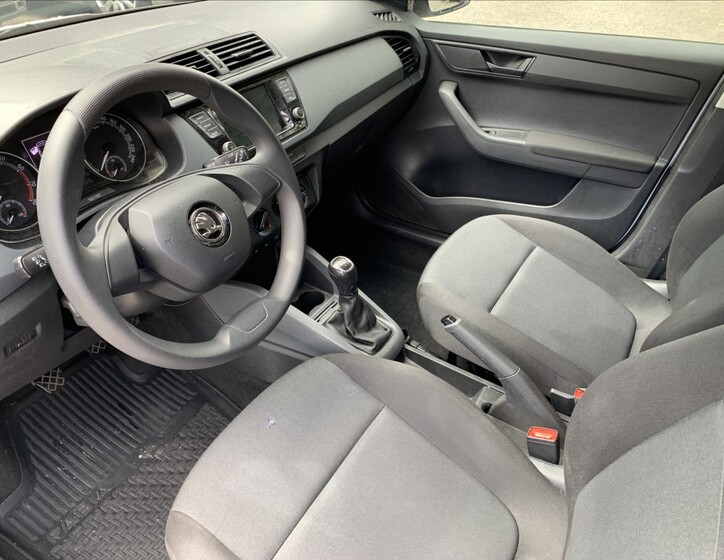Škoda Fabia 10