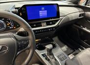 Lexus UX 250h 14