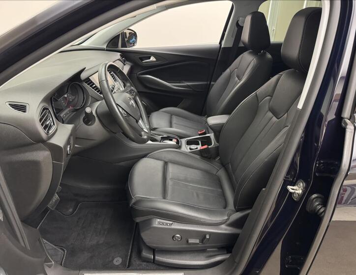 Opel Grandland X 32