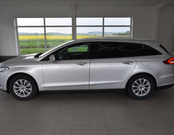 Ford Mondeo 5
