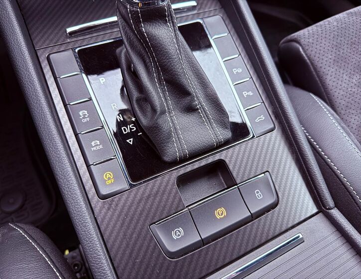 Škoda Superb 25