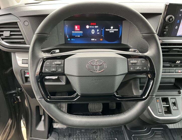 Toyota ProAce Verso 19