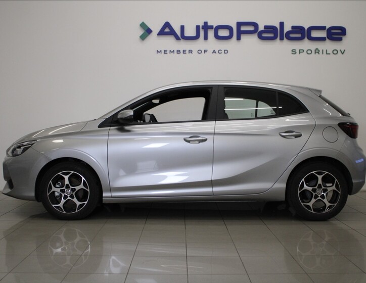 MG MG3 5
