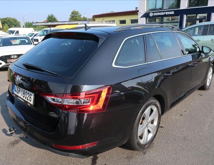 Škoda Superb 3