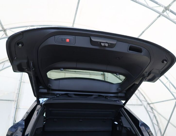 DS Automobiles DS7 Crossback 13