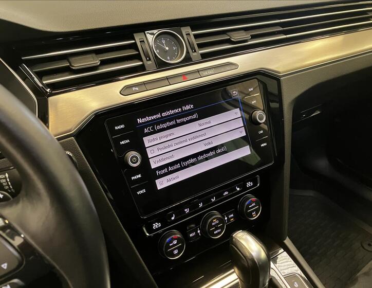 Volkswagen Passat 8