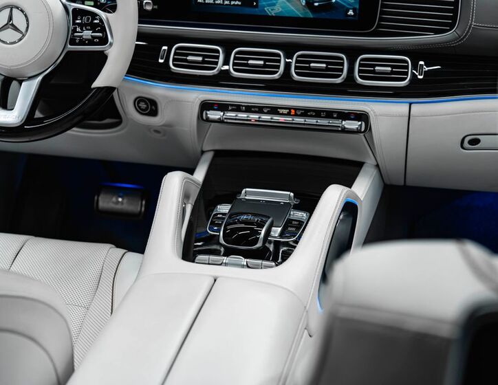 Mercedes-Benz GLS 42