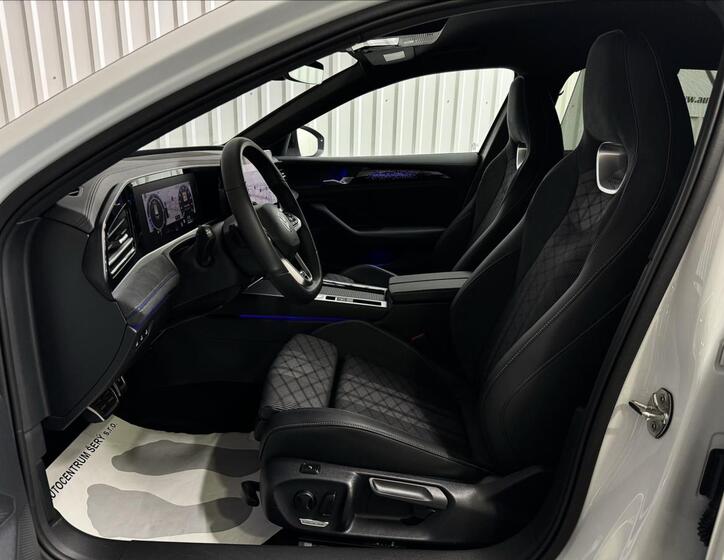 Volkswagen Passat 34