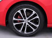 Volkswagen Golf 33