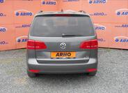 Volkswagen Touran 6