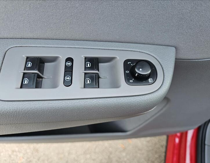 Seat Alhambra 16