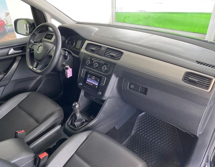 Volkswagen Caddy 10