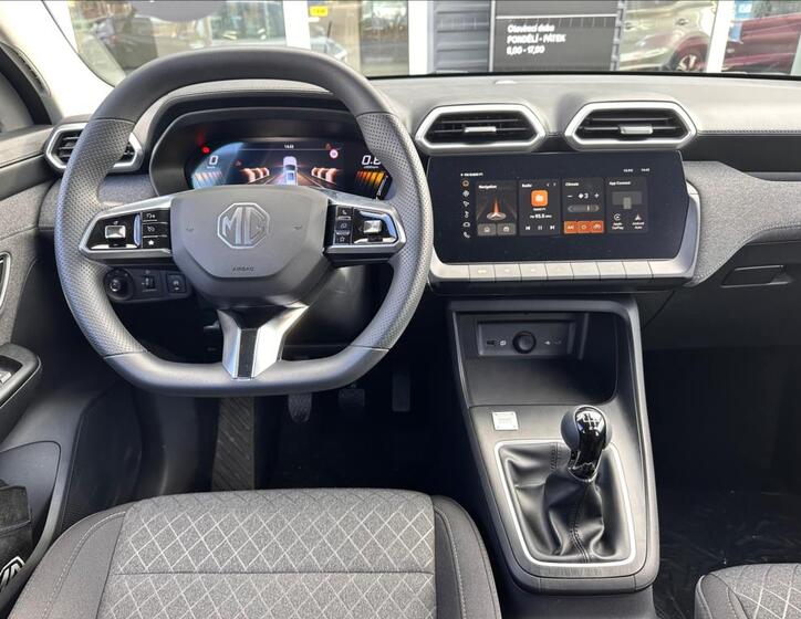 MG ZS 7