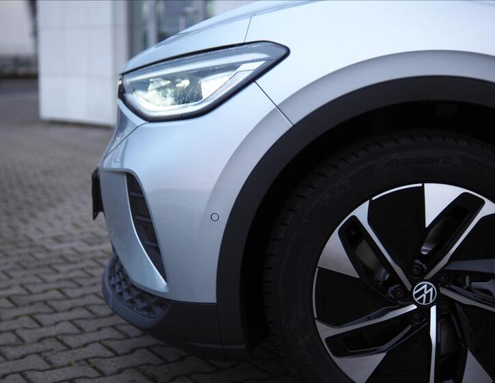 Volkswagen ID.4 3