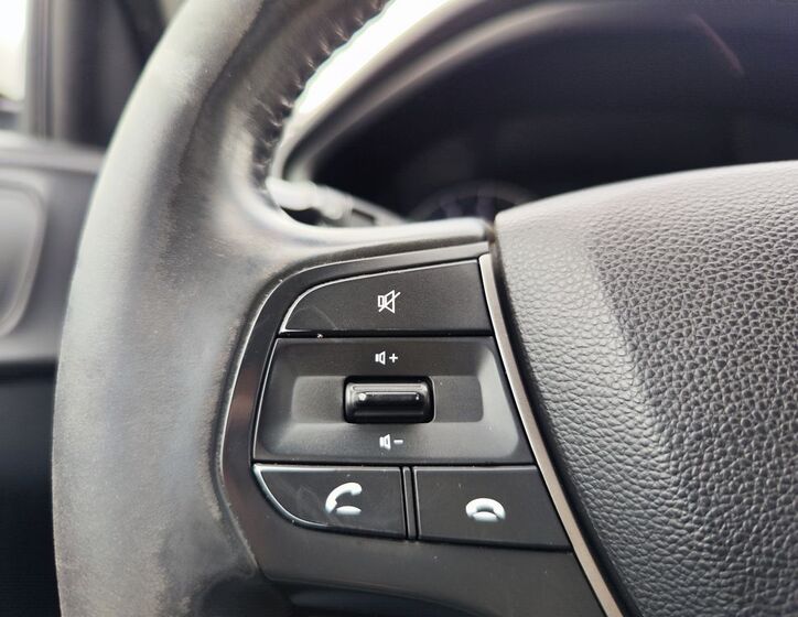 Hyundai i20 19