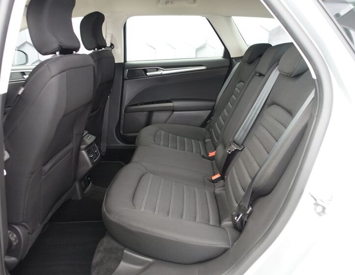 Ford Mondeo 29