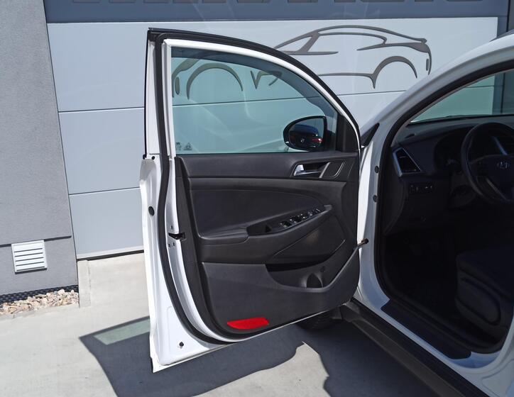 Hyundai Tucson 23