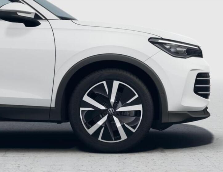 Volkswagen Tiguan 4