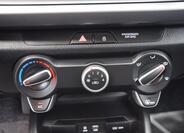 KIA Rio 39