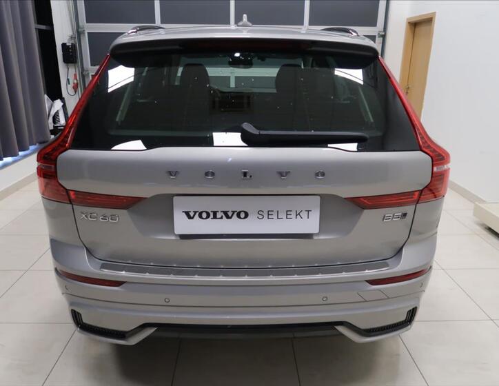 Volvo XC60 5