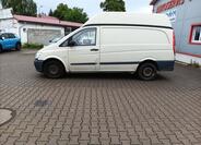 Mercedes-Benz Vito 2
