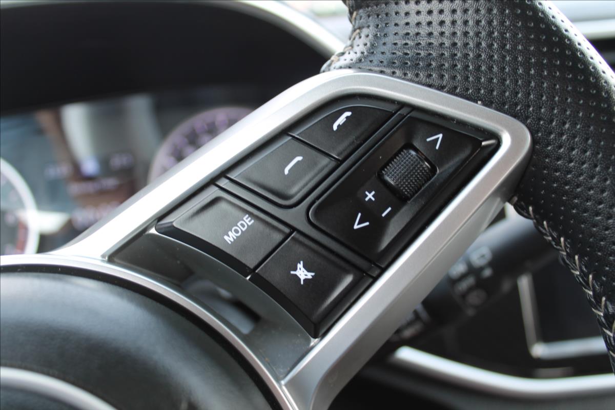 Dongfeng Fengon 5