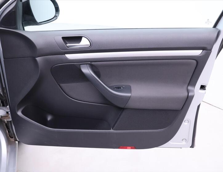 Volkswagen Golf 13