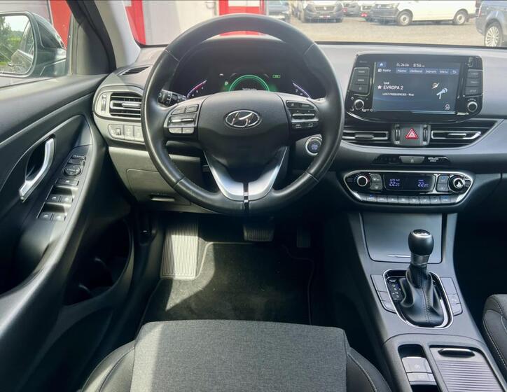 Hyundai i30 21