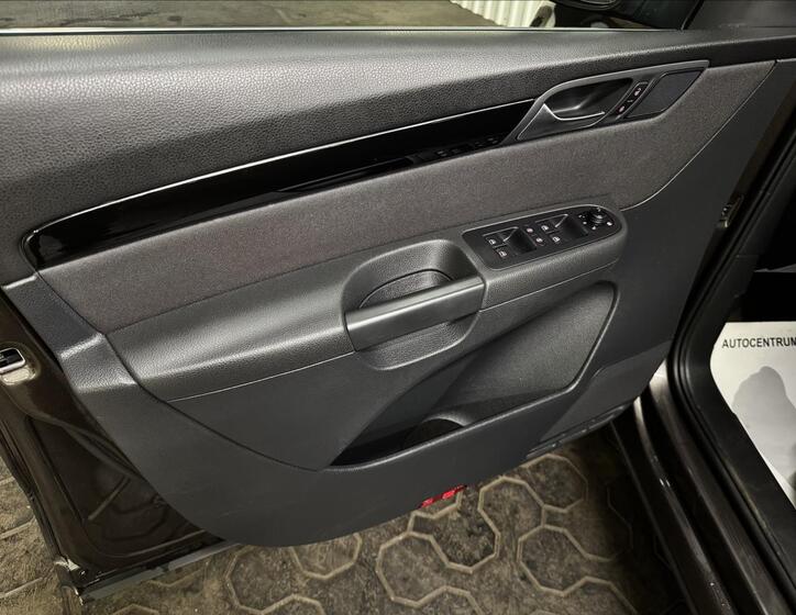 Seat Alhambra 14