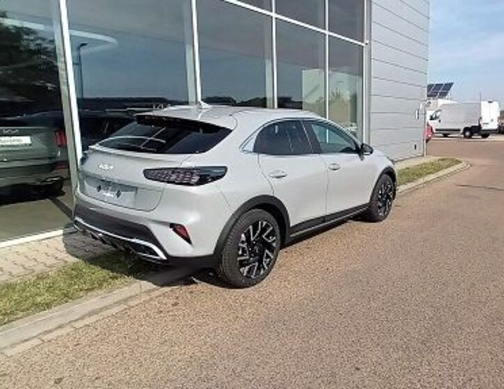 KIA XCeed 8