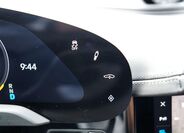 Porsche Taycan 37