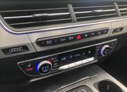 Audi Q7 15