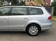 Volkswagen Passat 13