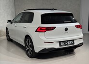 Volkswagen Golf 10