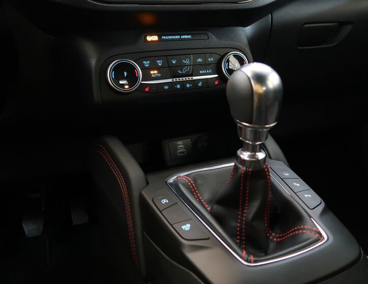 Ford Kuga 17
