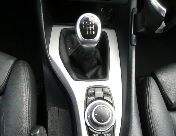 BMW X1 30