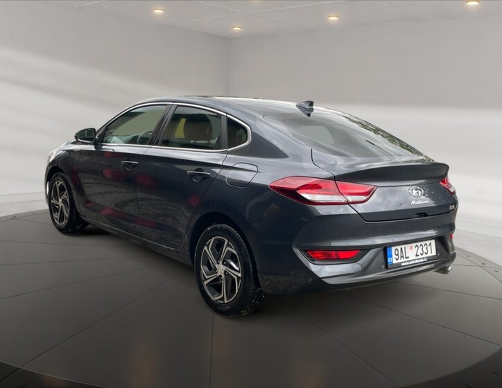 Hyundai i30 4