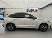 Volkswagen Touareg 7