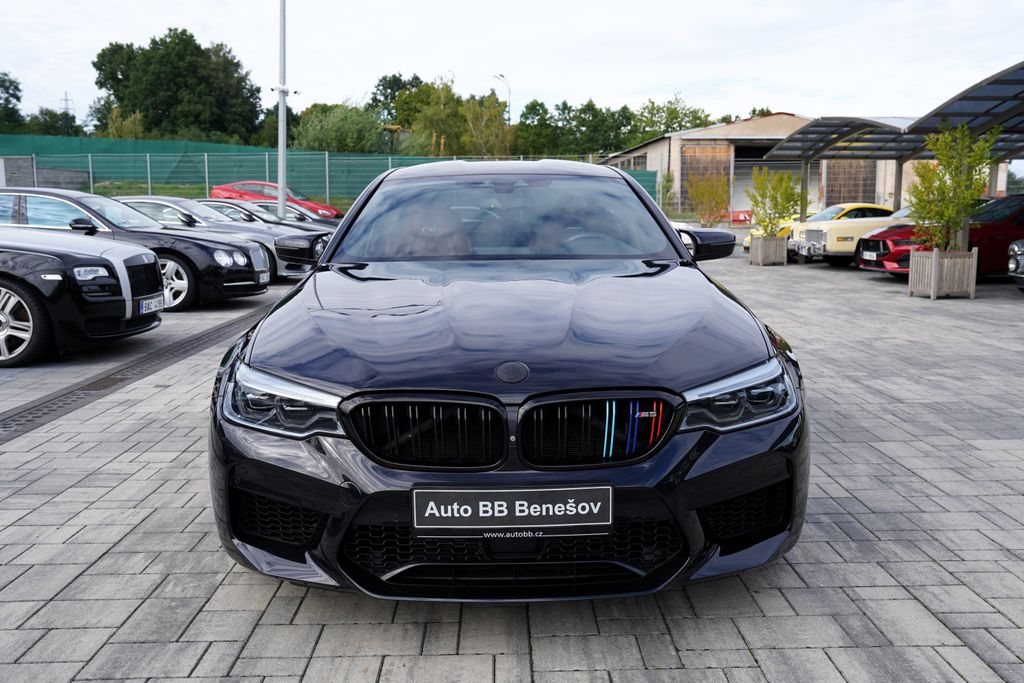 BMW M5