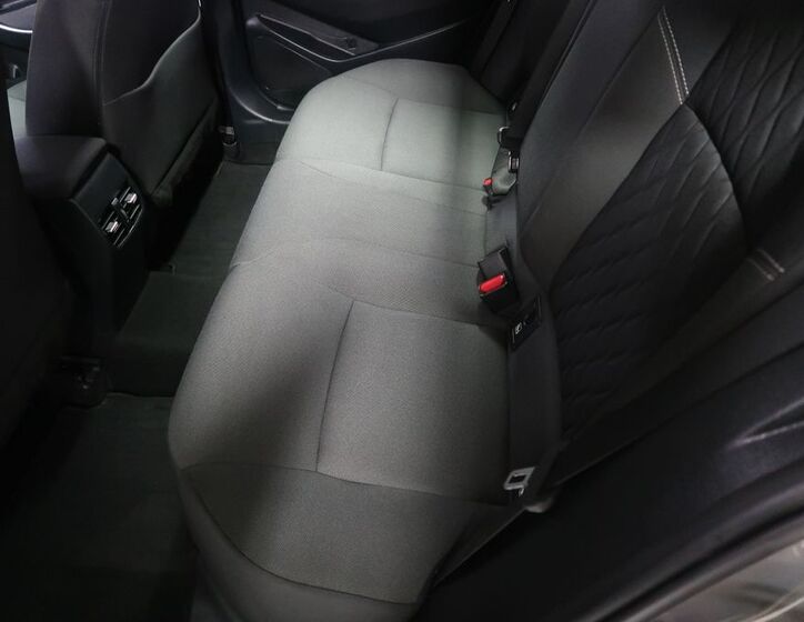 Toyota Corolla 11