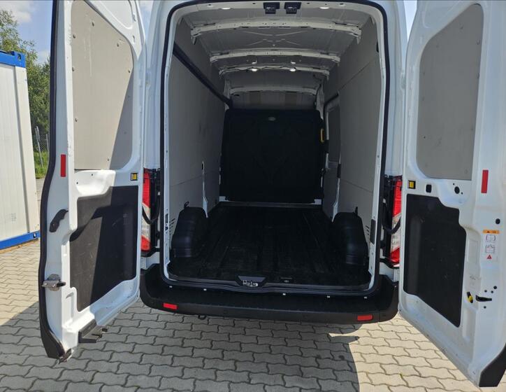 Ford Transit 5
