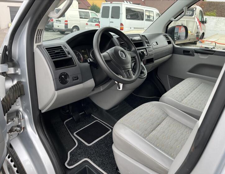 Volkswagen Transporter 15