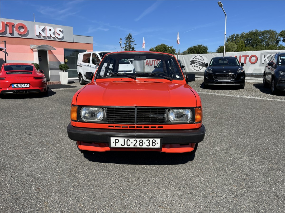 Škoda 105