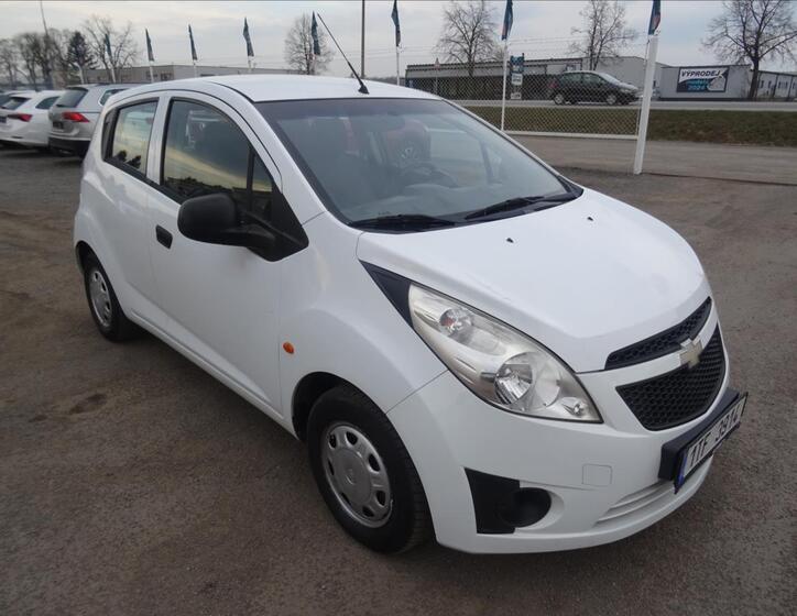 Chevrolet Spark 1