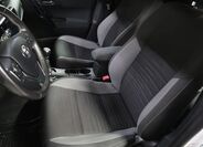 Toyota Auris 9