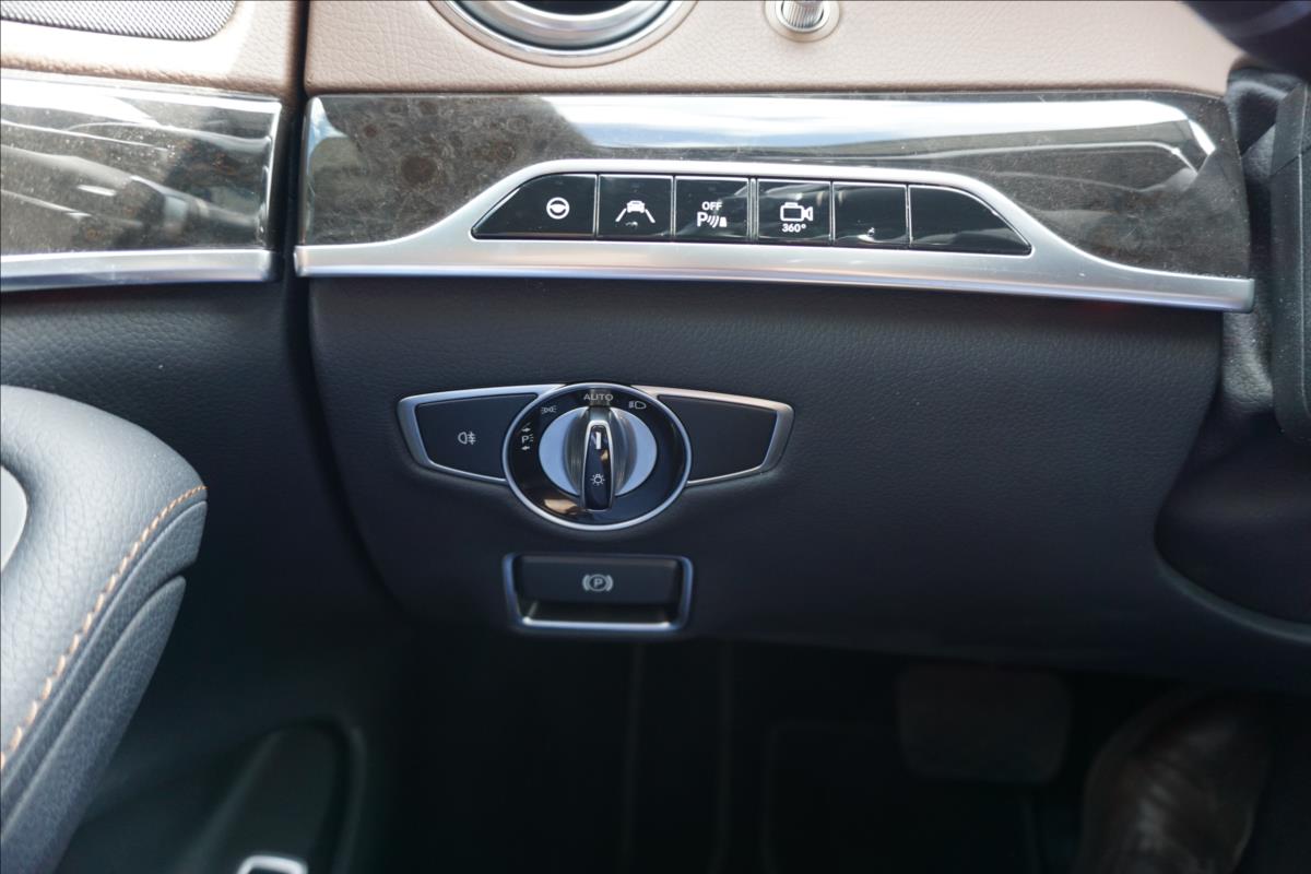 Mercedes-Benz Třídy S