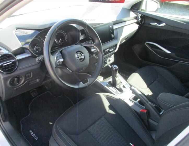 Škoda Fabia 18