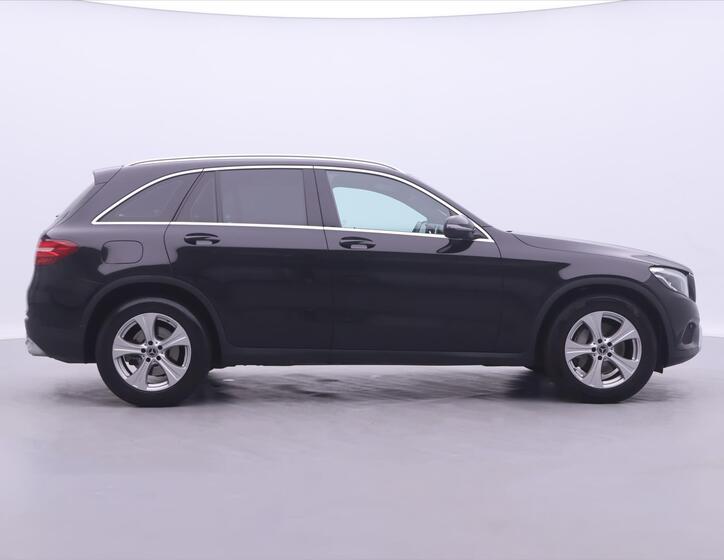 Mercedes-Benz GLC 8