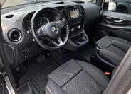 Mercedes-Benz Vito 9