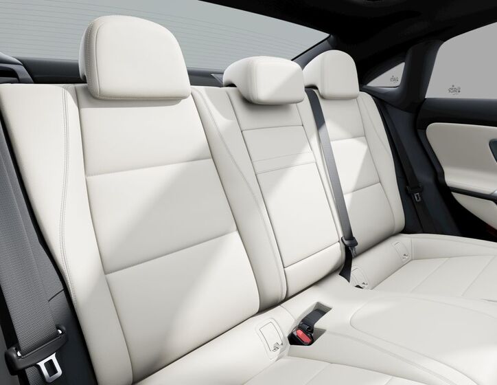Mercedes-Benz CLA 8